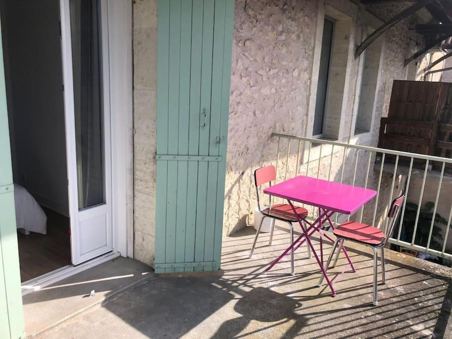 Appartement Avec Terrasse, Parking Gratuit Périgueux Esterno foto